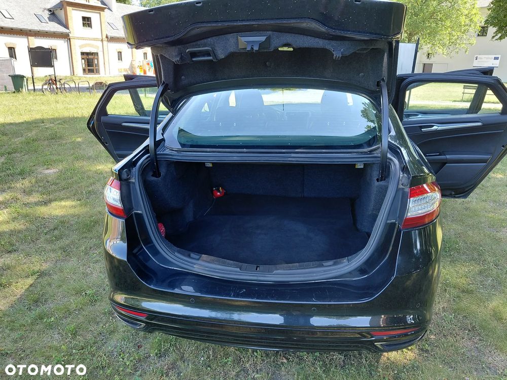 Ford Mondeo 2.0 EcoBoost Titanium - 7