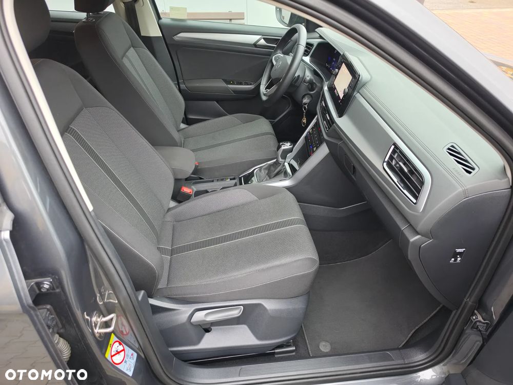 Volkswagen T-Roc 1.5 TSI Life DSG - 24