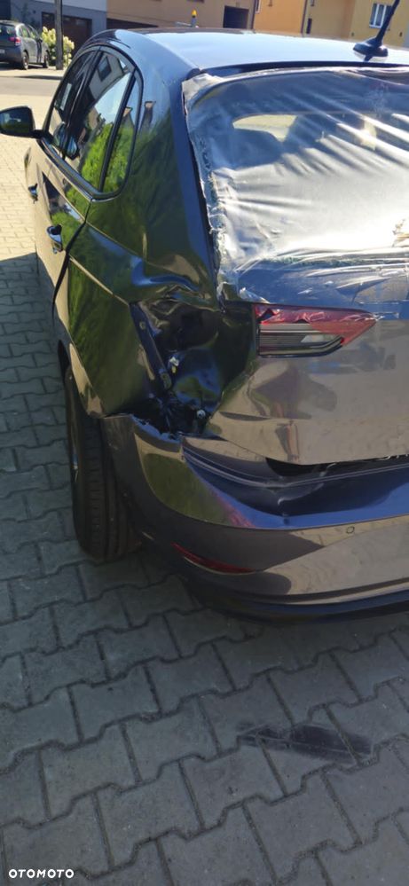 Volkswagen Polo 1.0 TSI OPF DSG ACTIVE - 19