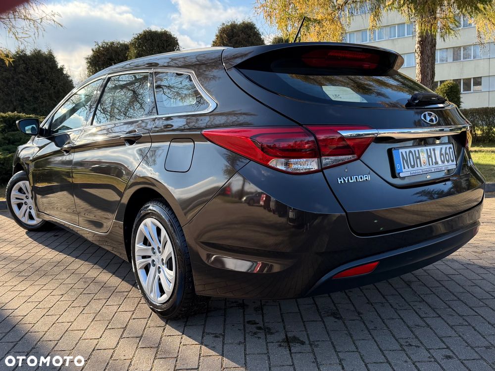 Hyundai i40 i40cw 1.6 Fifa World Cup Edition - 4