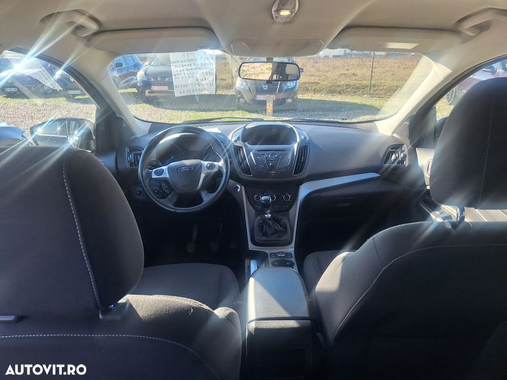 Ford Kuga 1.5 EcoBoost 2x4 SYNC - 5