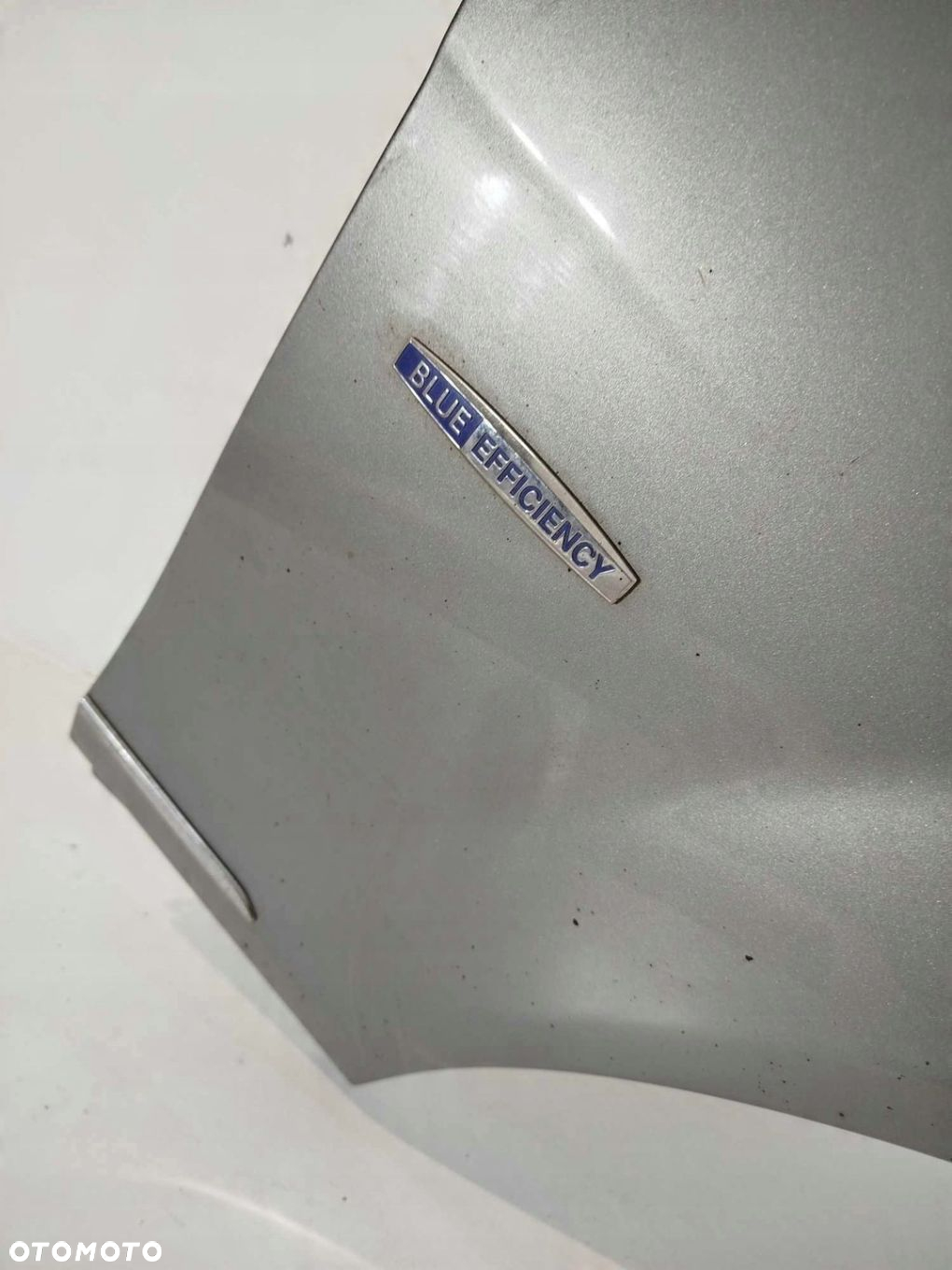 BŁOTNIK PRAWY PRZÓD MERCEDES C-KLASA W204 07-11 - 2