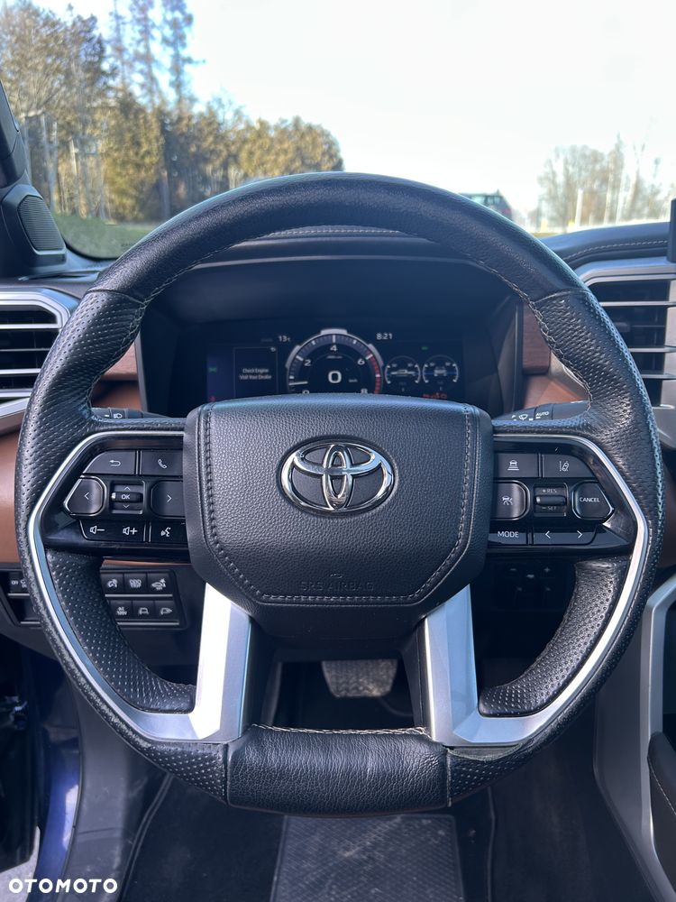 Toyota Tundra - 10