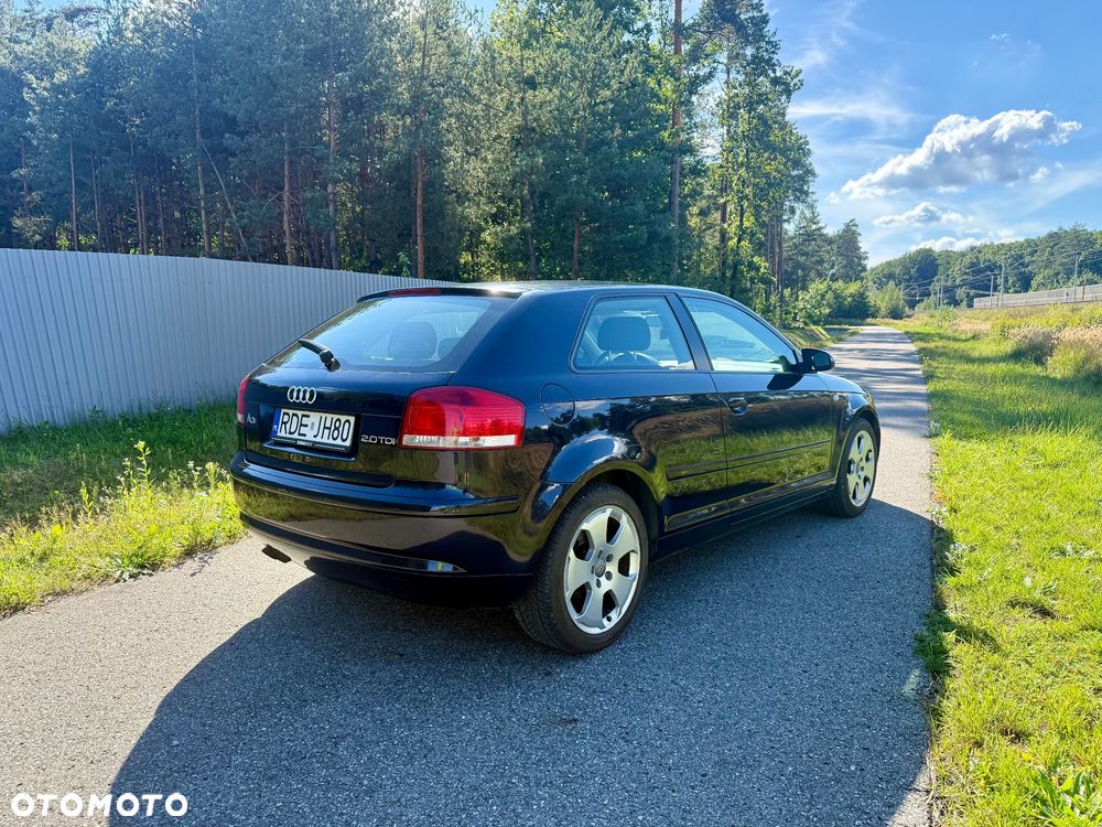 Audi A3 3-drzwiowe 2.0 TDI Ambiente - 5