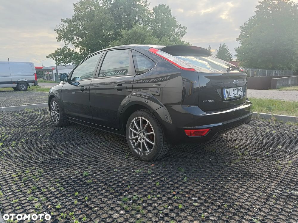 Ford Focus 1.6 Ambiente - 8