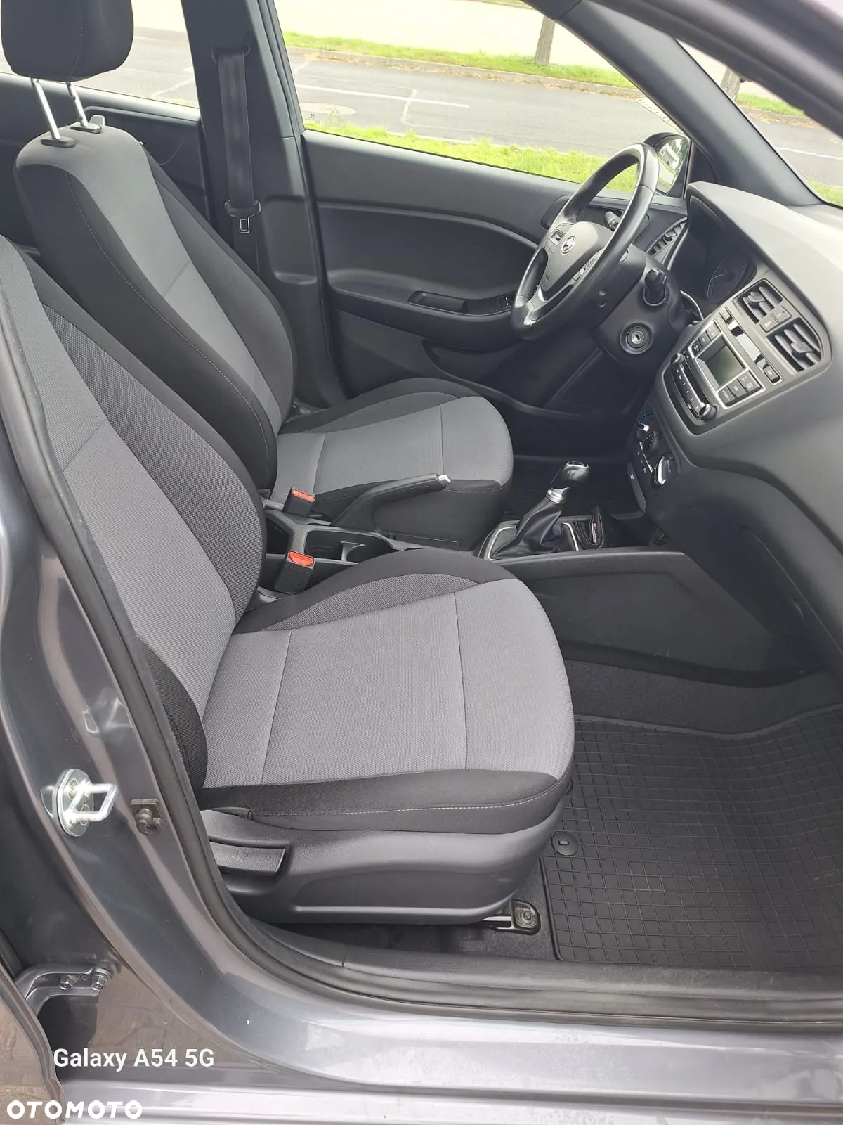 Hyundai i20 1.2 BlueDrive Comfort - 6