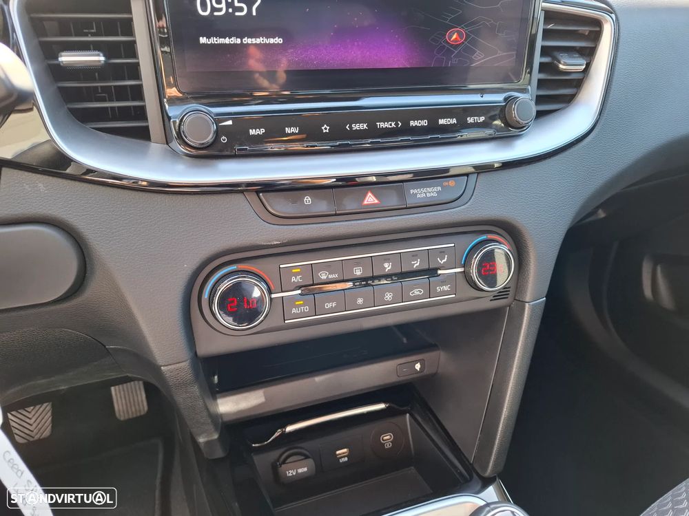 Kia Ceed 1.0 T-GDI Drive - 23
