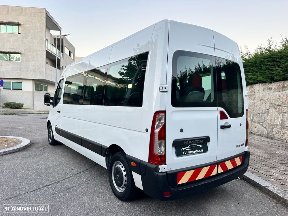 Renault Master 17 Lugares - 10