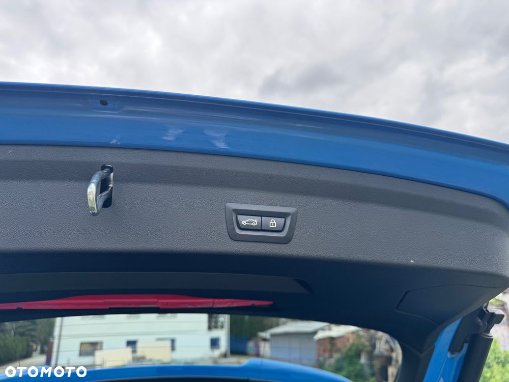 BMW 1M - 24