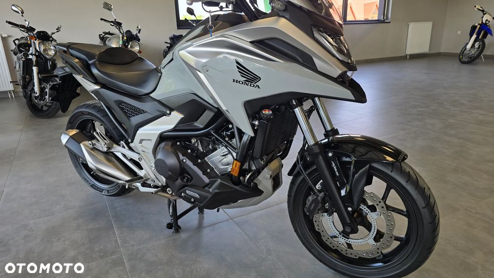 Honda NC - 31