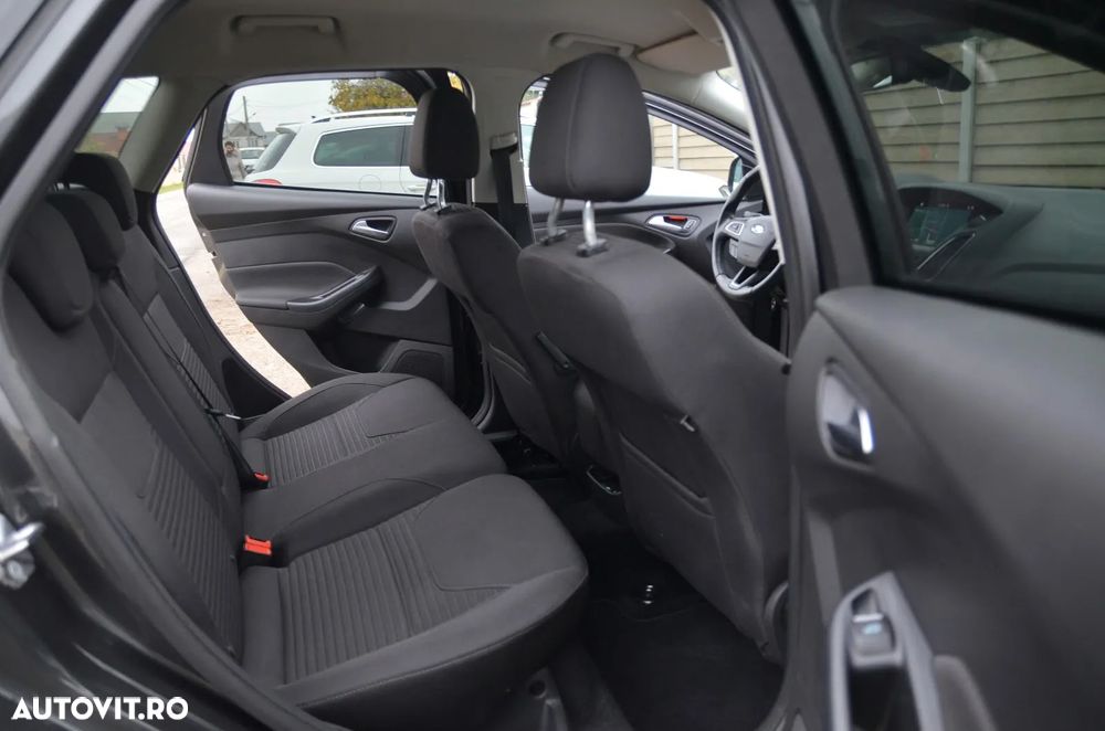 Ford Focus 2.0 TDCi Titanium - 10