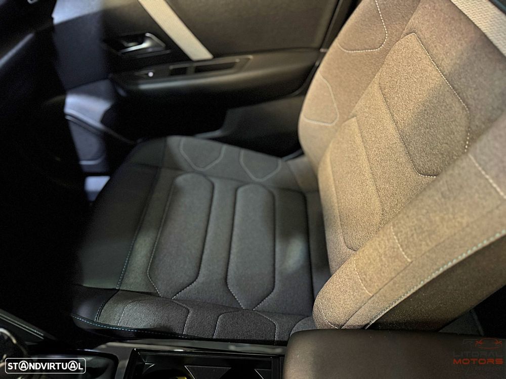 Citroën C4 1.2 PureTech Plus - 21