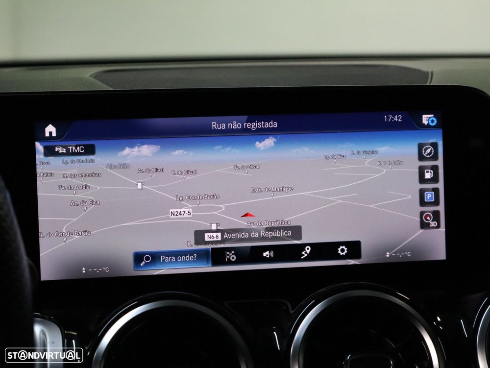 Mercedes-Benz GLB 180 d AMG Line - 13