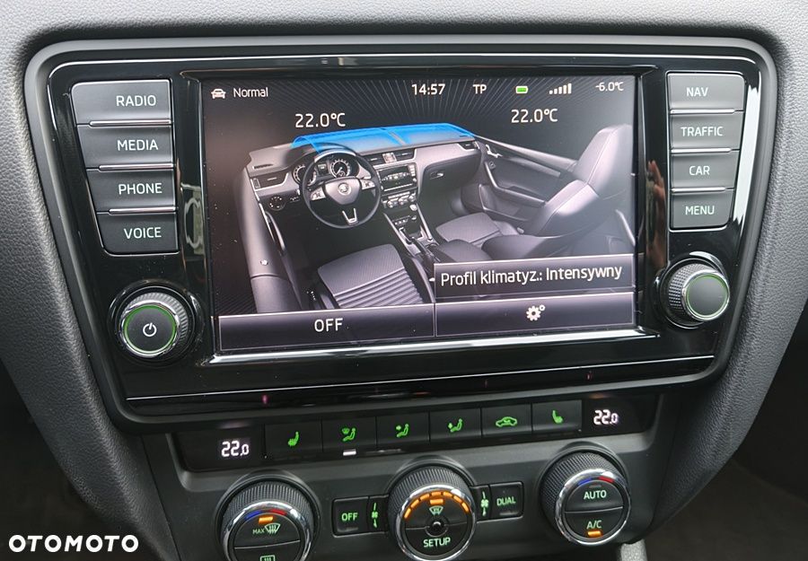 Skoda Octavia 2.0 TDI RS - 25