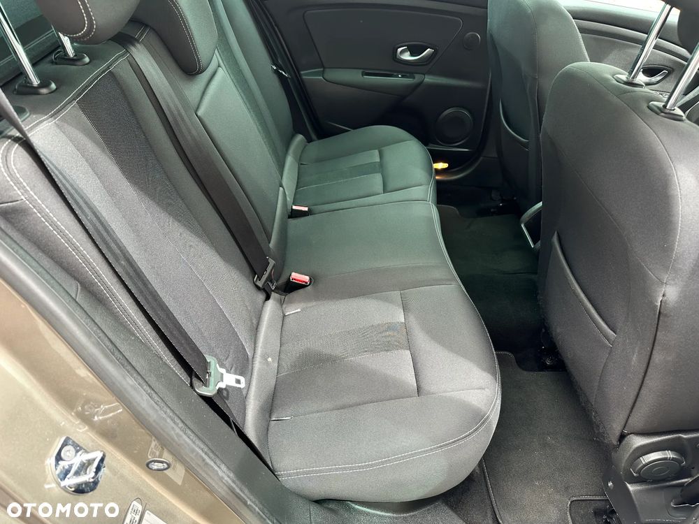 Renault Megane 2.0 140 CVT Dynamique - 26