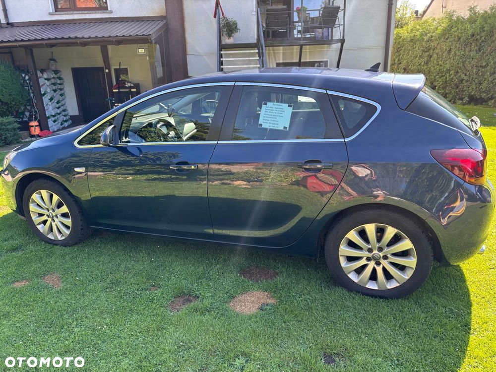 Opel Astra 1.4 T Cosmo EU6 - 5