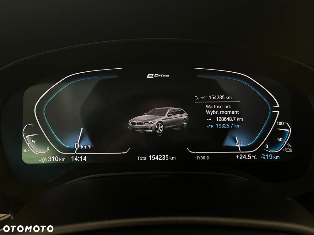 BMW Seria 5 530e xDrive - 15