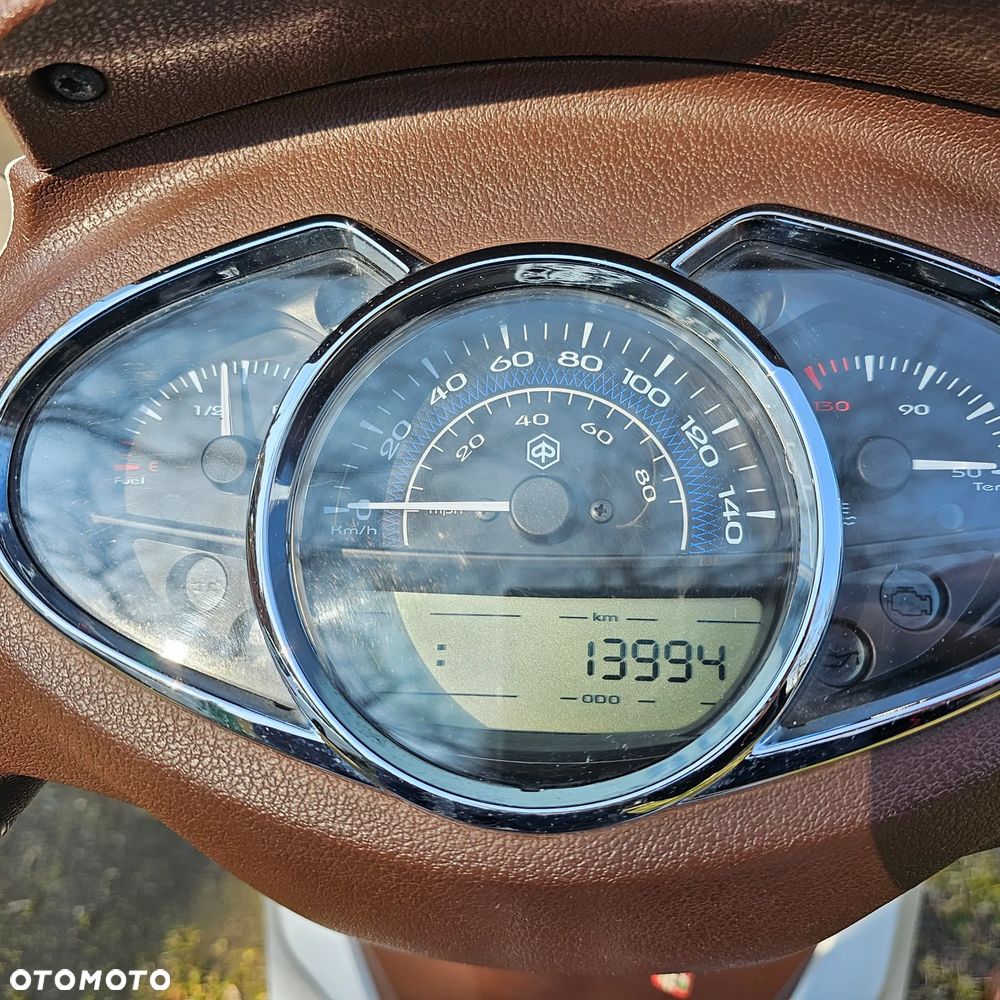 Piaggio Medley - 10