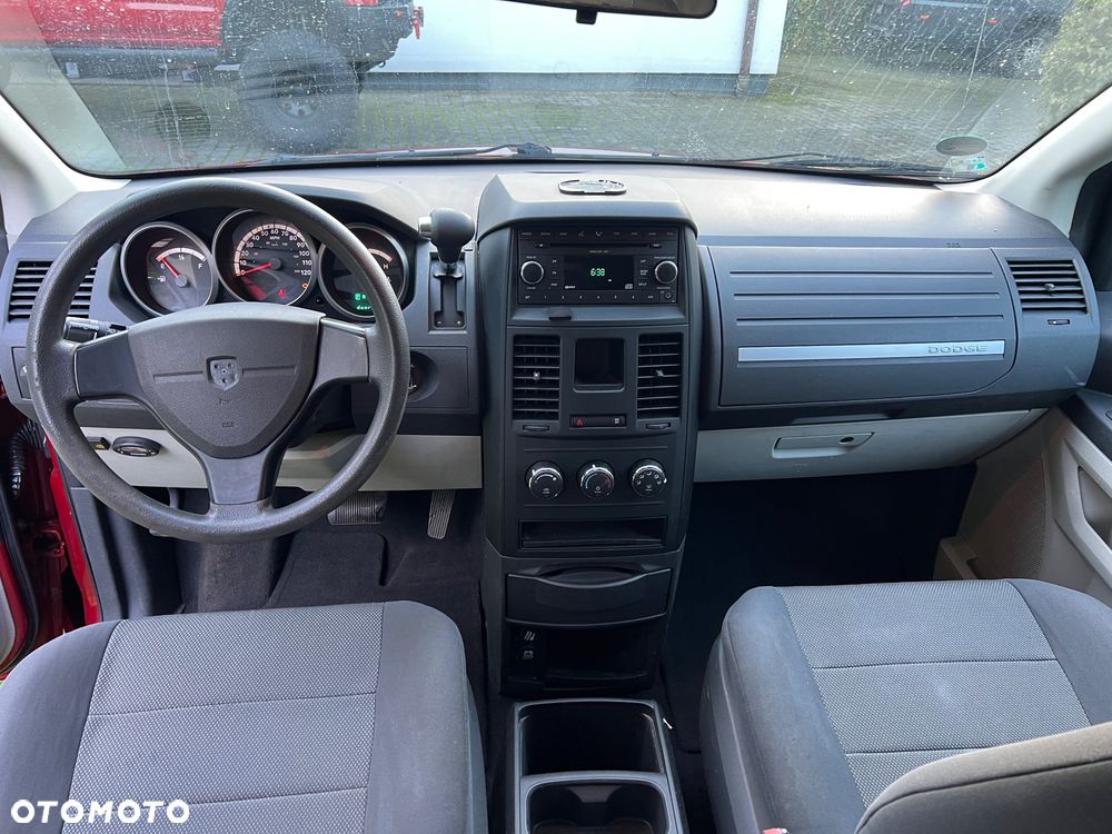 Dodge Grand Caravan 3.3 - 17