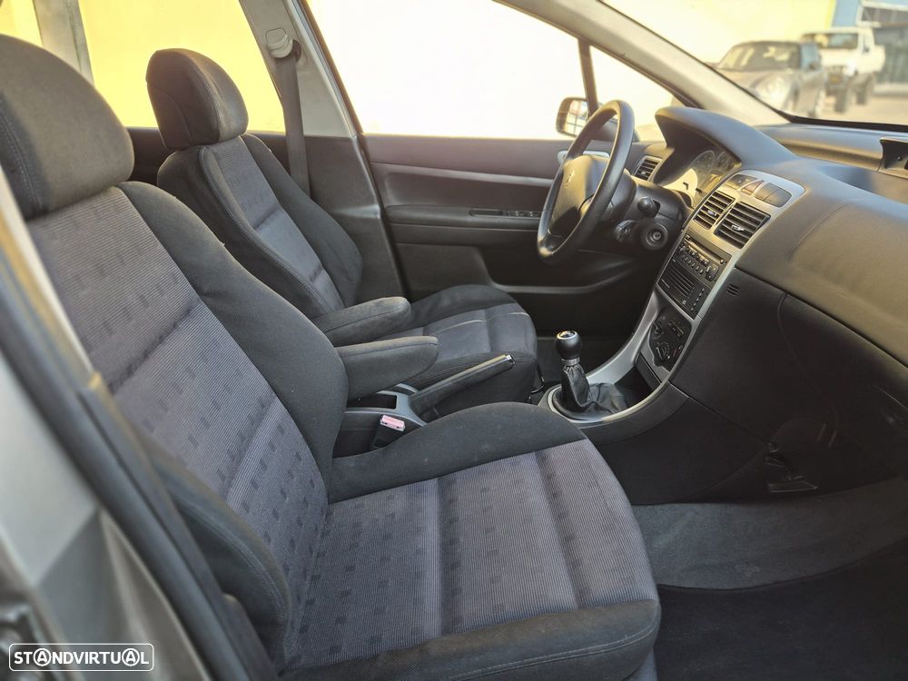 Peugeot 307 SW 1.6 - 9