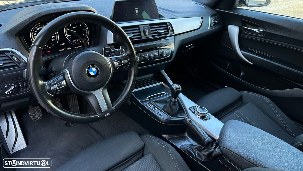 BMW 116 d Pack M - 22