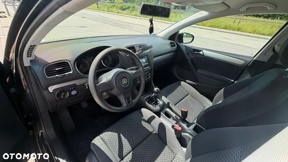 Land Rover Discovery Sport - 10