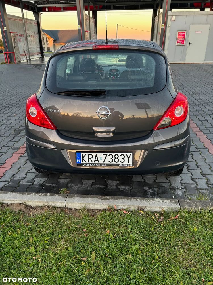 Opel Corsa 1.4 16V Energy - 6