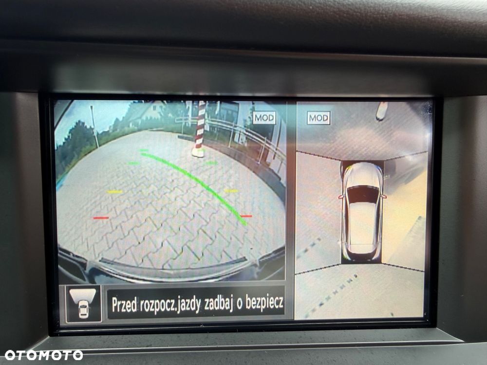 Infiniti Q30 2.0t DCT AWD Sport City Black - 36