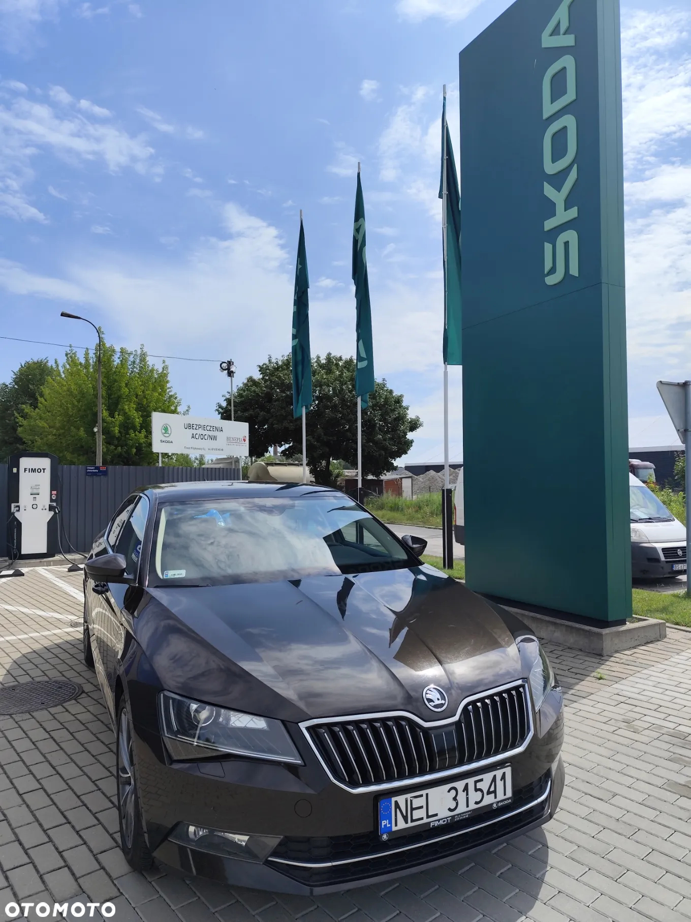 Skoda Superb 2.0 TDI 4x4 L&K DSG - 3