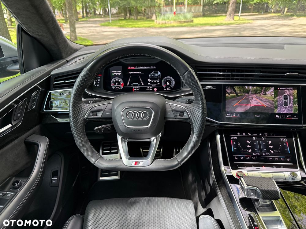 Audi SQ8 - 33