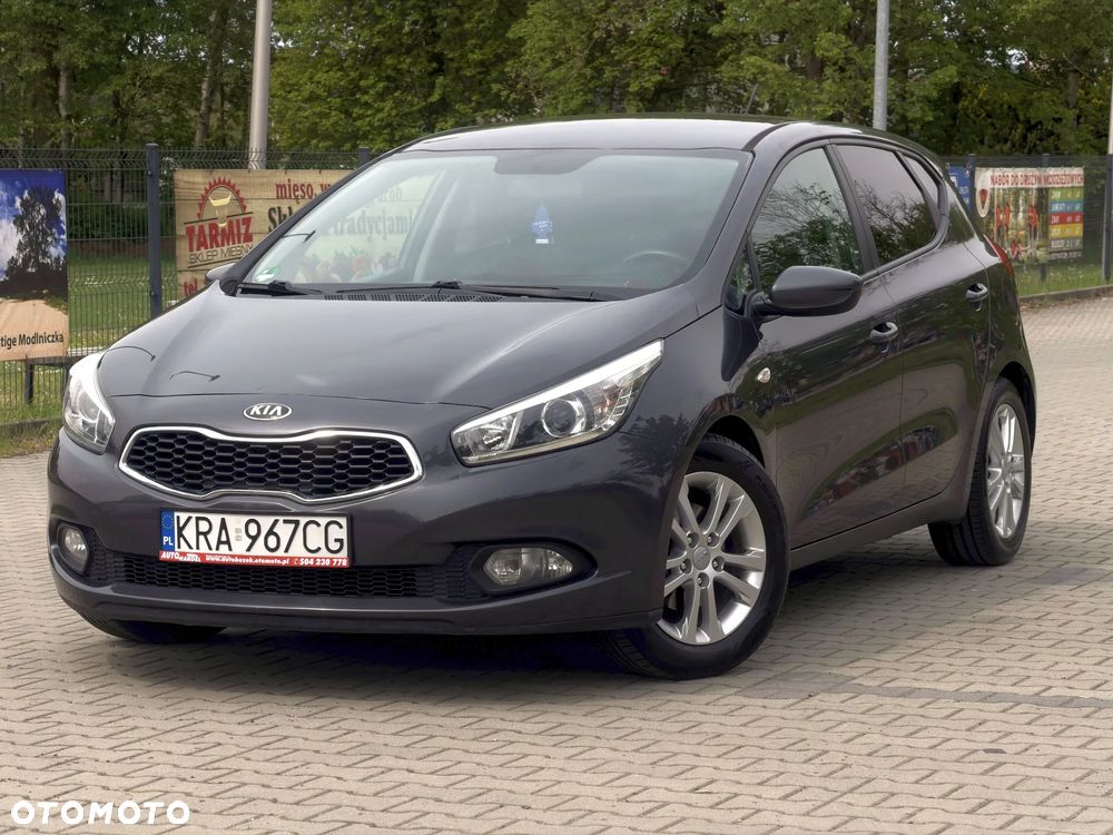 Kia Ceed 1.4 CVVT Attract plus - 3