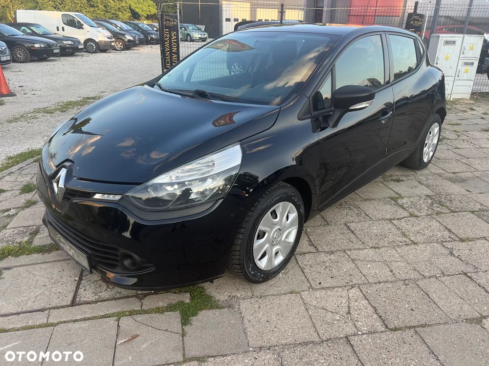 Renault Clio 1.2 16V 75 Experience - 32