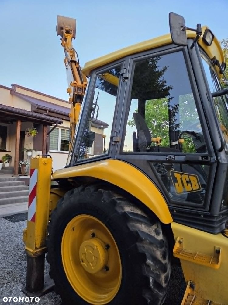 JCB 3CX - 6