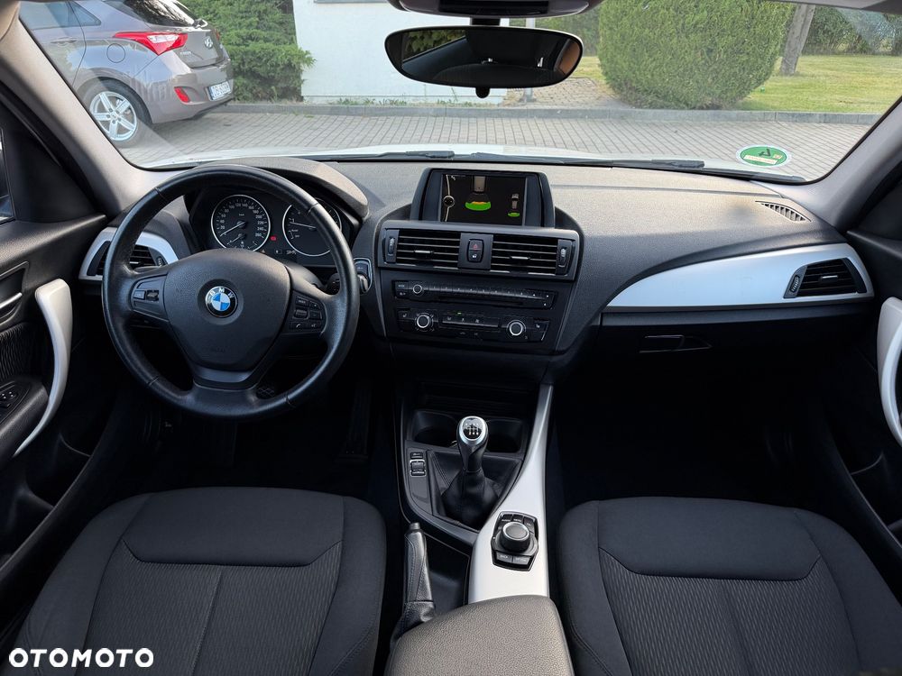 BMW Seria 1 116i Sport Line - 37