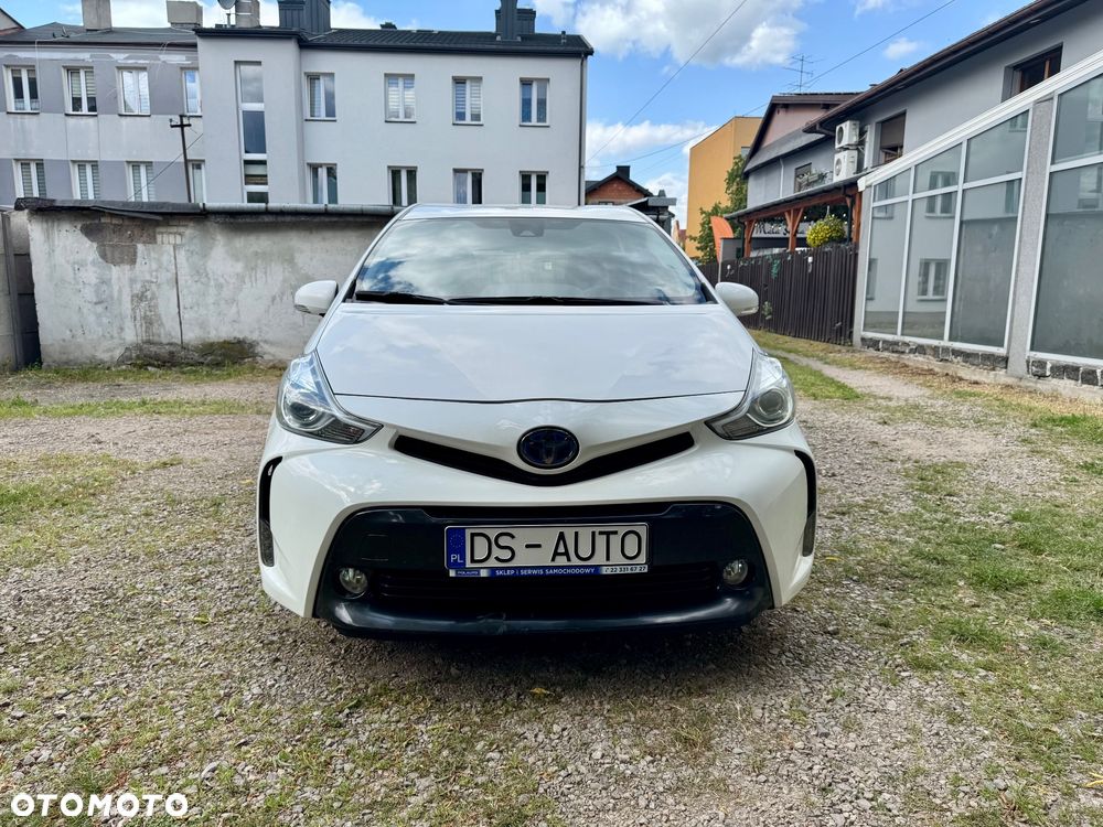 Toyota Prius+ - 1