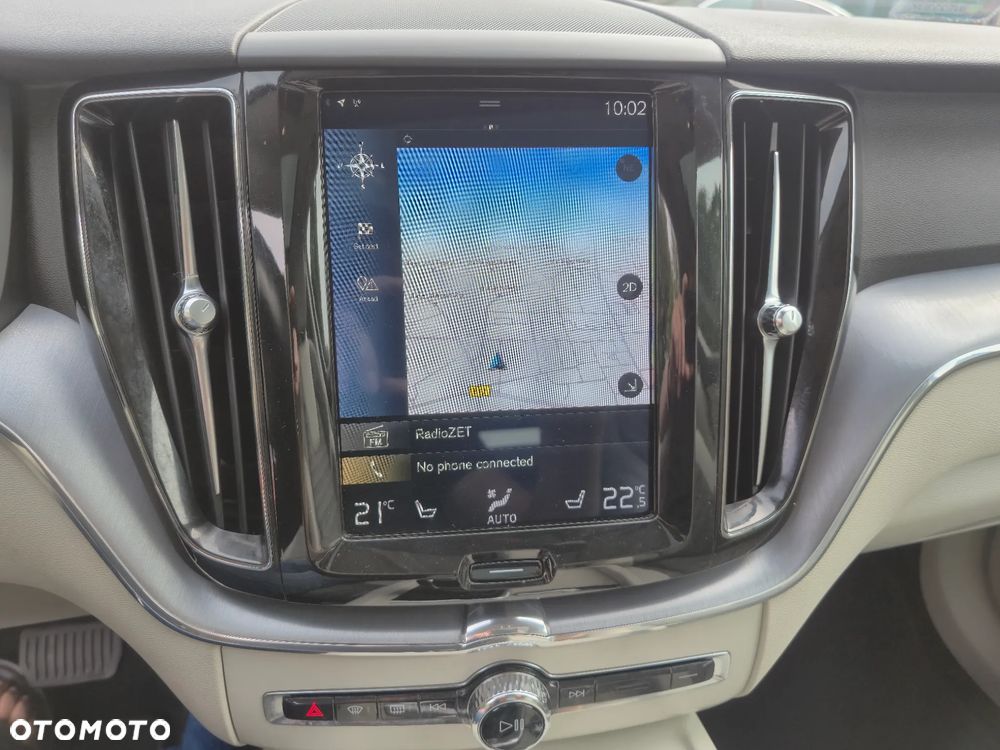 Volvo XC 60 D4 SCR Momentum - 26