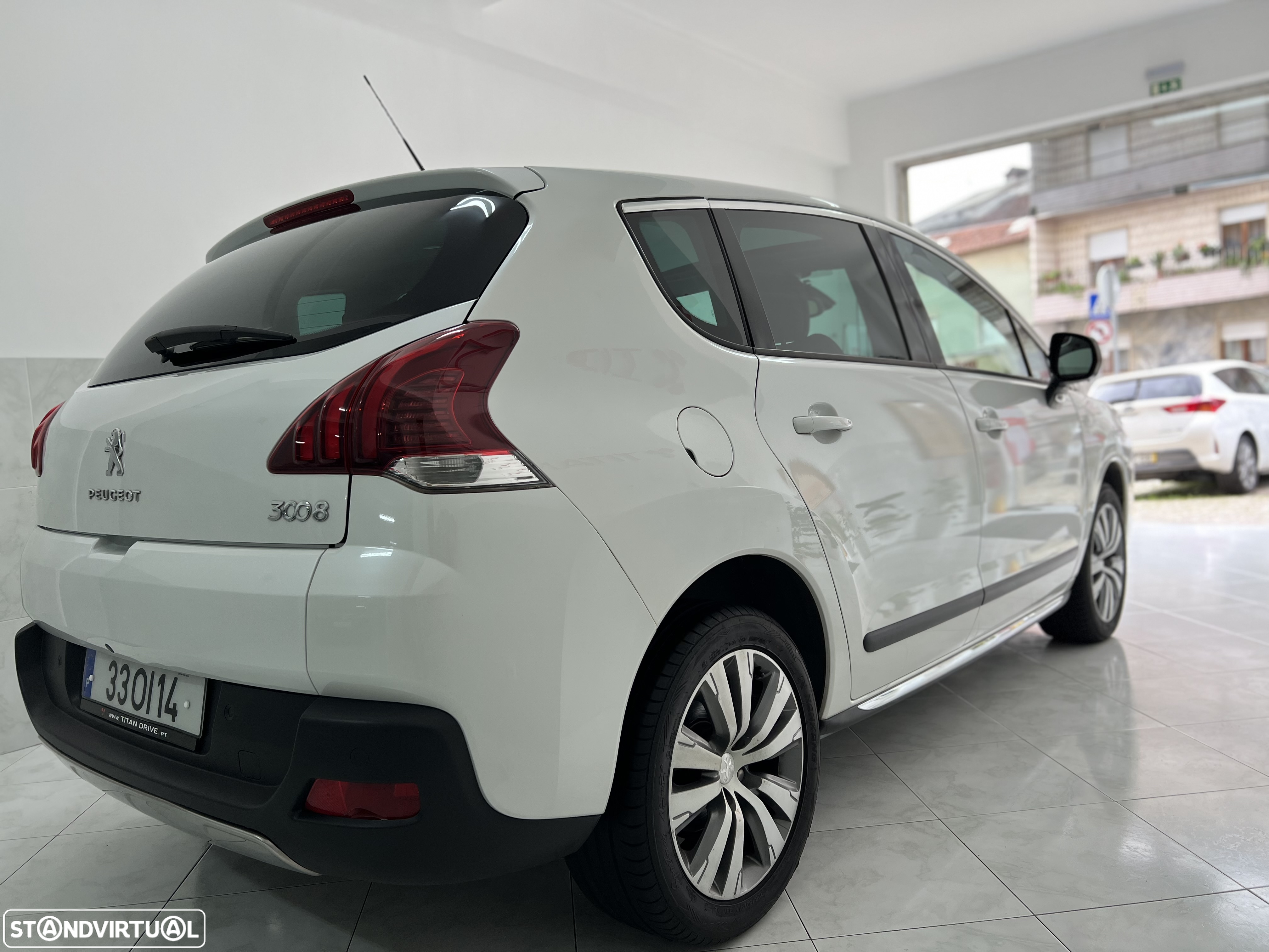 Peugeot 3008 1.6 HDi Allure - 5