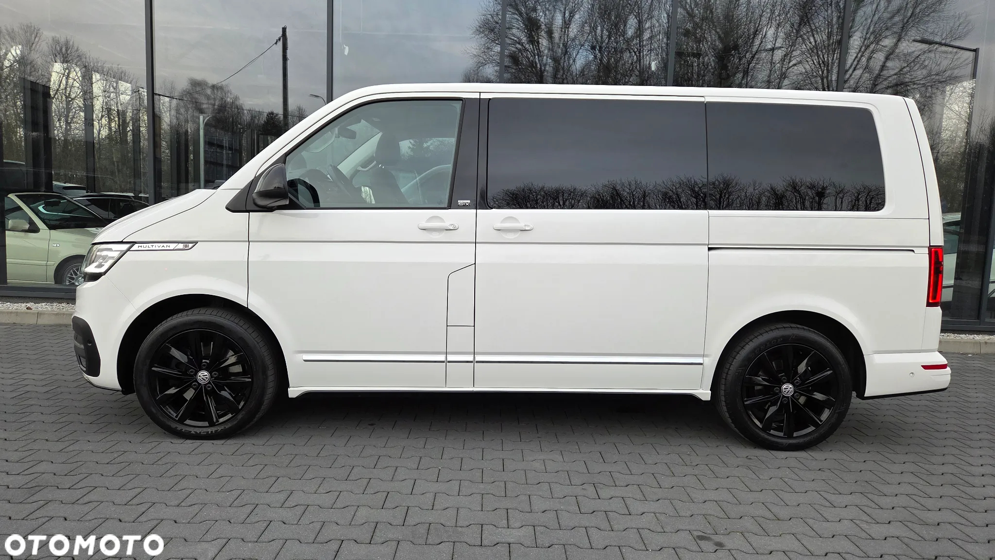 Volkswagen Multivan 6.1 2.0 TDI L1 Highline 4Motion DSG - 39