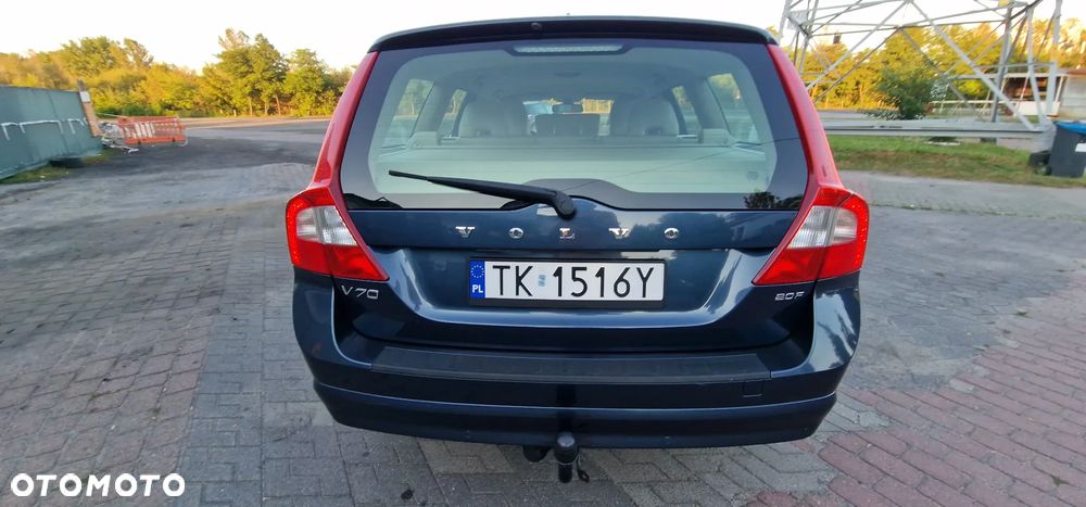 Volvo V70 2.0 Momentum - 4