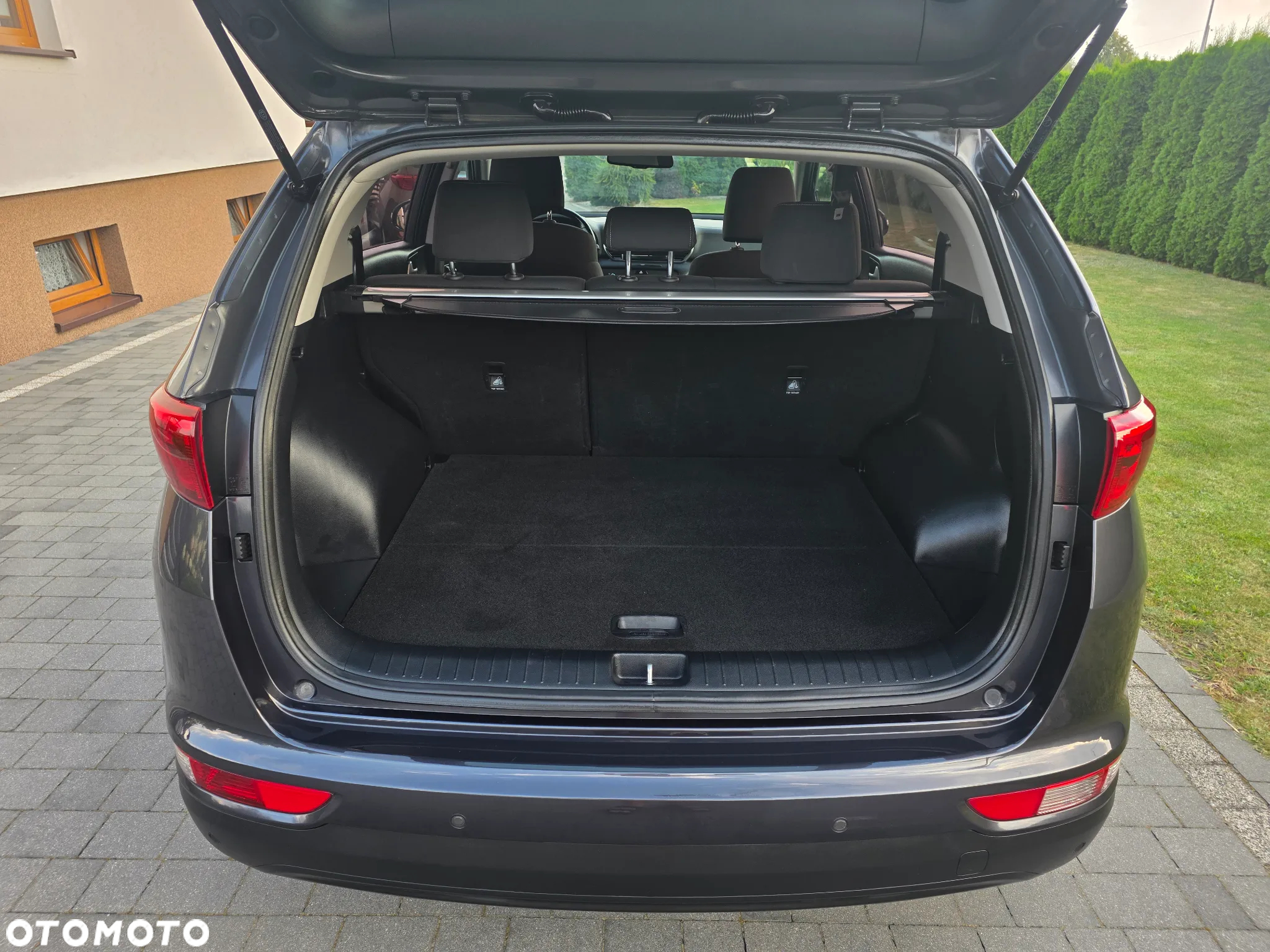 Kia Sportage 1.6 GDI 2WD Vision - 12