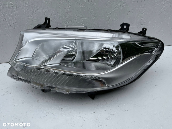 MERCEDES SPRINTER W910 REFLEKTOR LEWY ORG WYS 24H FV