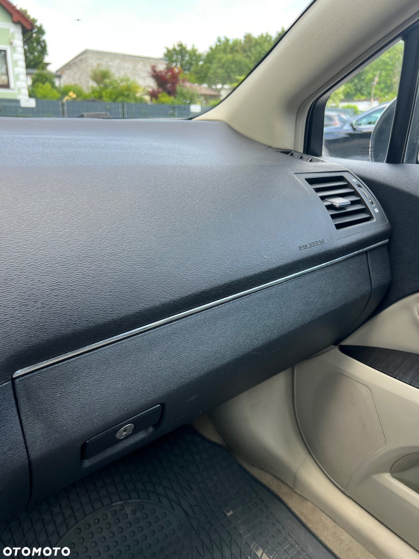Toyota Avensis 2.0 Prestige EU5 - 36
