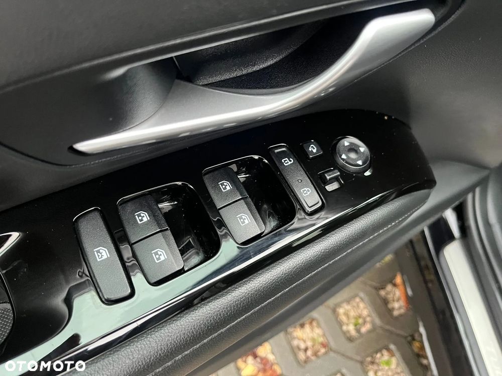 Hyundai Tucson 1.6 T-GDi HEV Platinum 2WD - 19