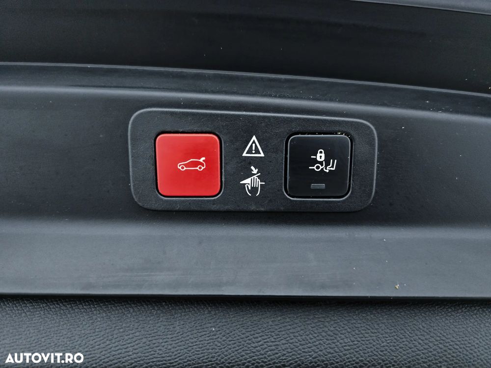 Peugeot 5008 1.2 Puretech Allure Aut. - 18