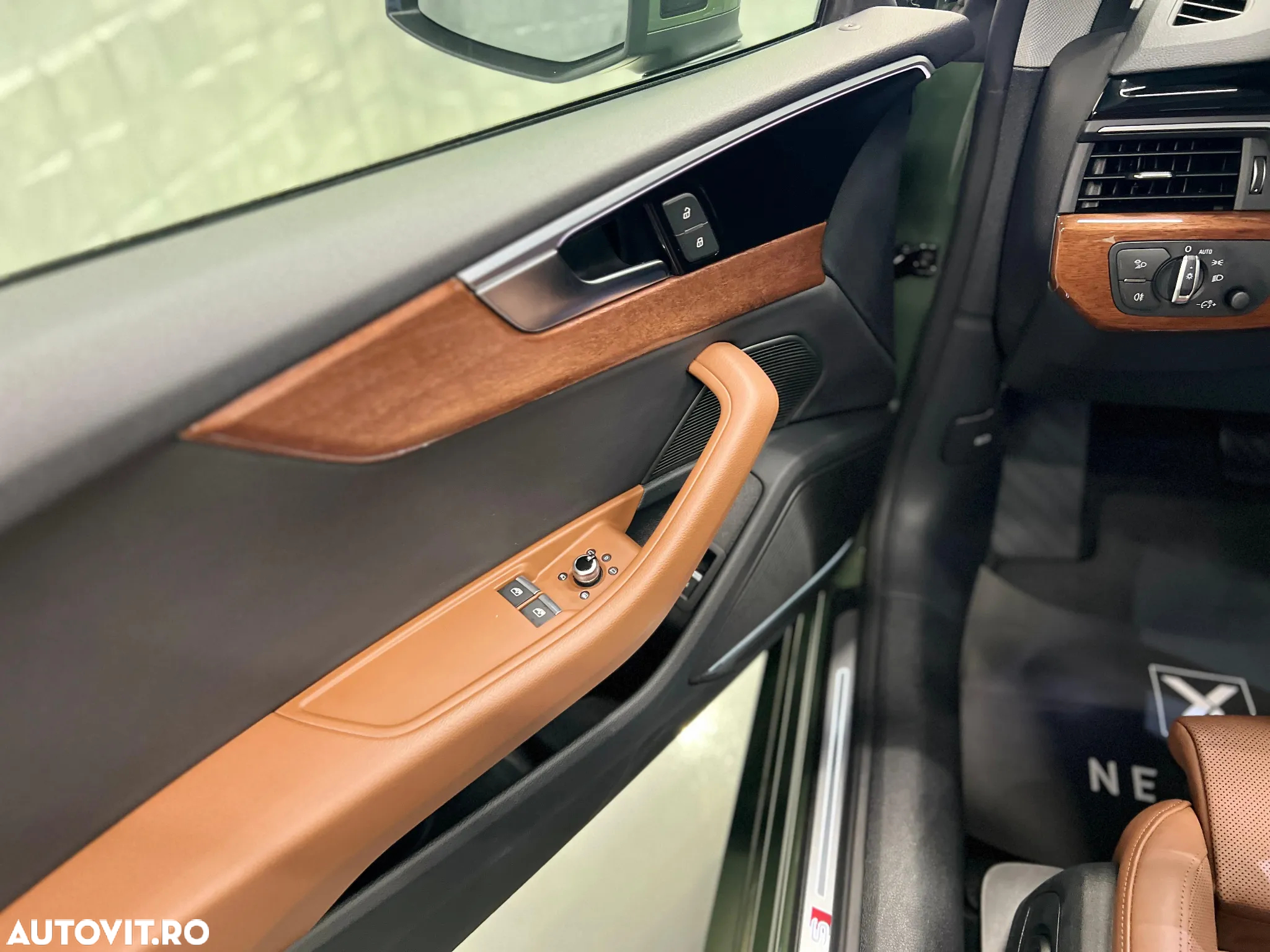 Audi A5 Coupe 40 TDI quattro S tronic S line - 9