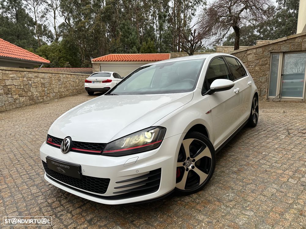 VW Golf 2.0 TSi GTi Performance - 2