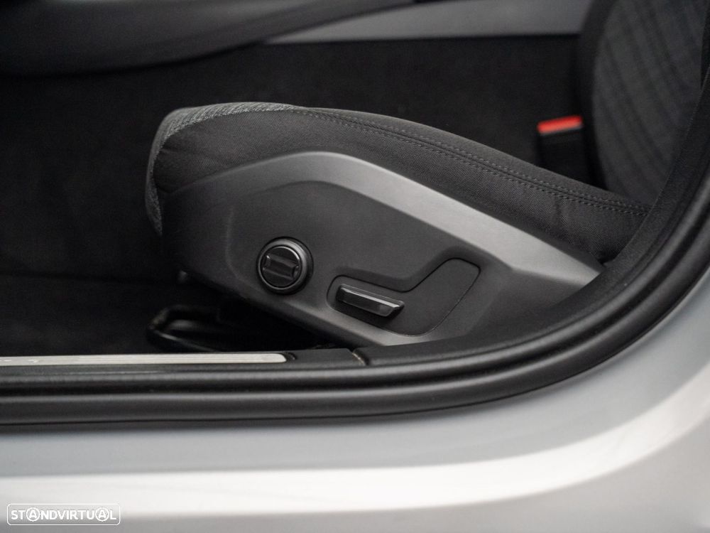 Volvo V60 2.0 T6 AWD TE Core - 20