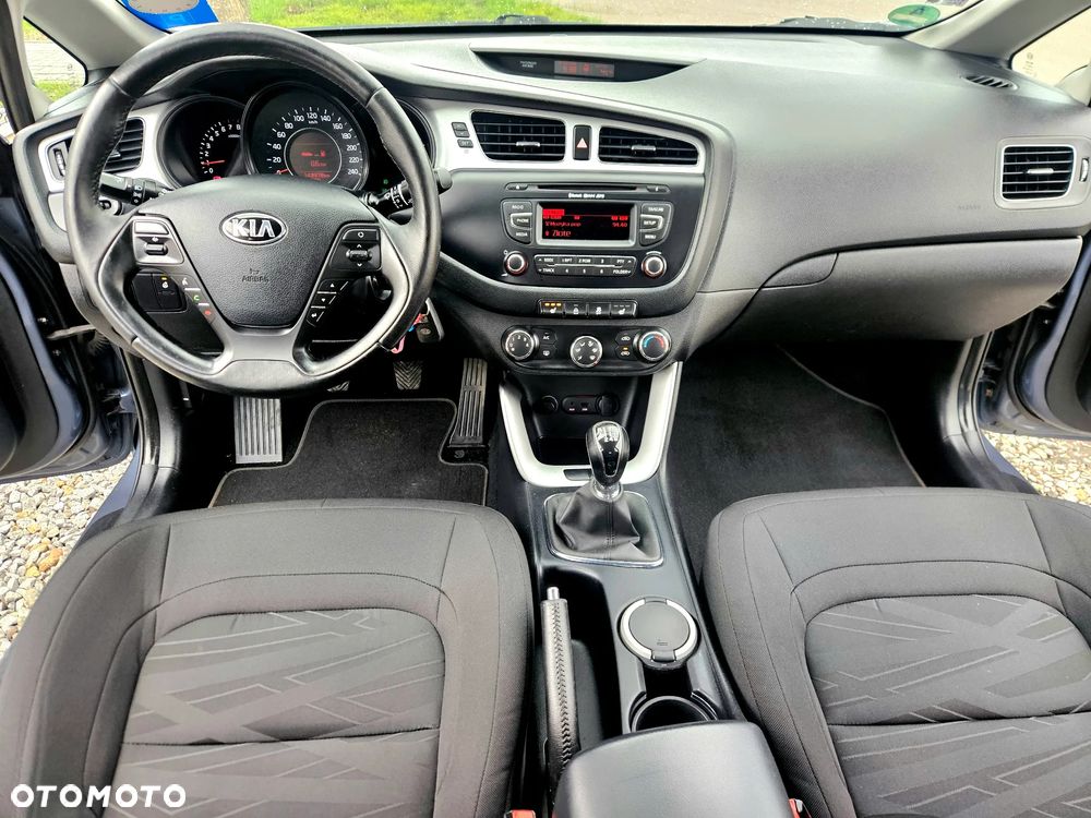 Kia Ceed 1.4 CVVT - 26