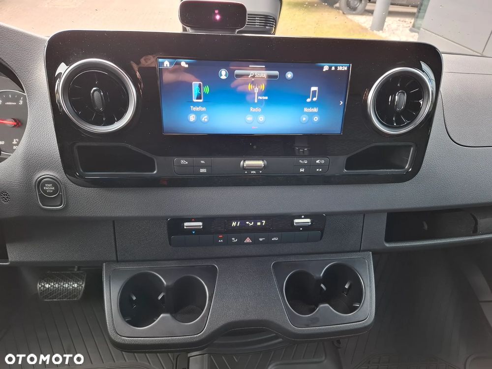 Mercedes-Benz Sprinter 319 CDI Furgon PRO długi 4325 mm L3H2 - 26