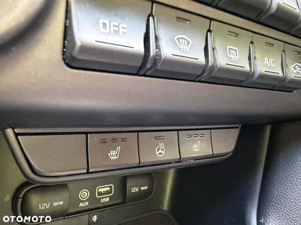 Kia Sportage 2.0 CRDI 4WD Automatik Spirit - 27